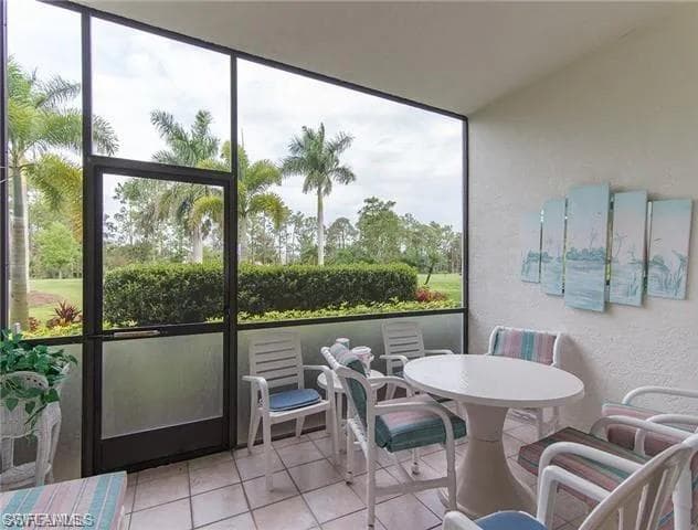 7340 Coventry Ct 804, Naples, FL 34104-10