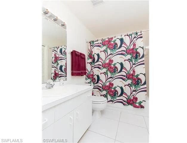 7340 Coventry Ct 804, Naples, FL 34104-11