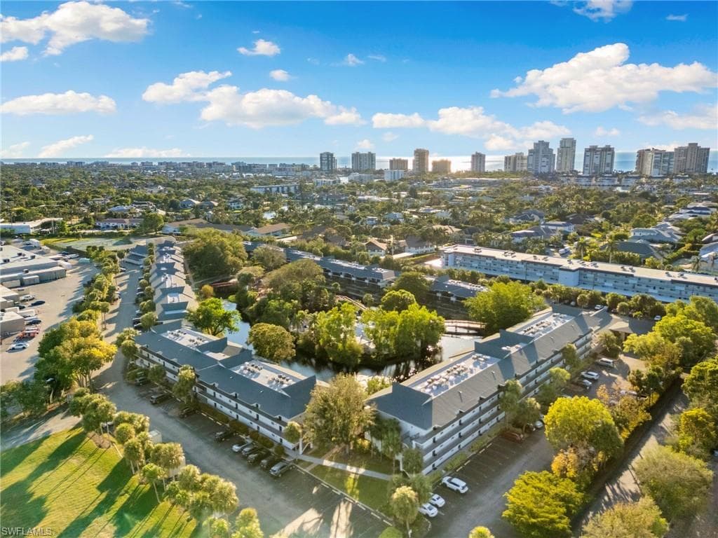 600 Neapolitan Way 257, Naples, FL 34103-34