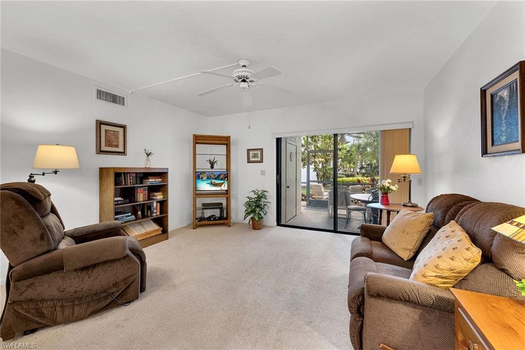 1701 Courtyard Way A-105, Naples, FL 34112-9