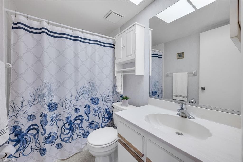1701 Courtyard Way A-105, Naples, FL 34112-15
