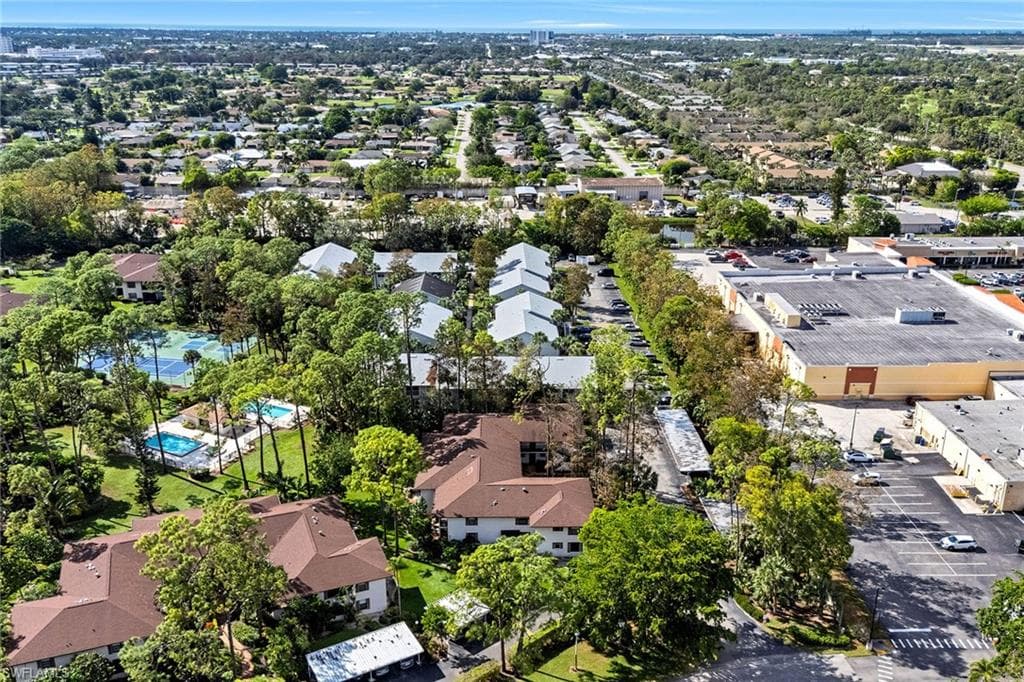1701 Courtyard Way A-105, Naples, FL 34112-28