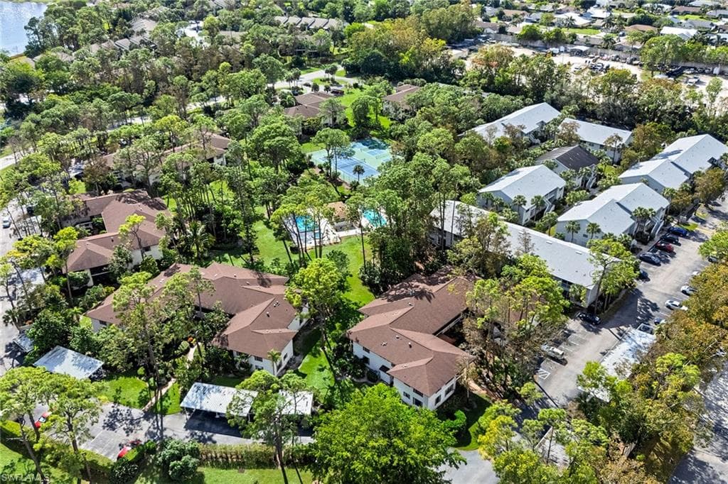 1701 Courtyard Way A-105, Naples, FL 34112-29