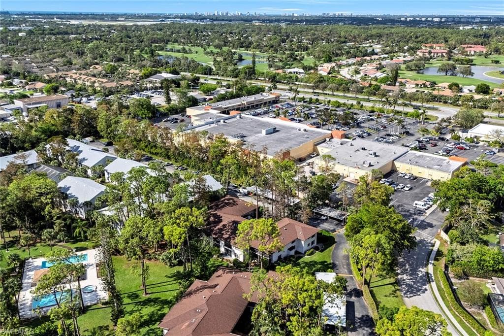 1701 Courtyard Way A-105, Naples, FL 34112-30