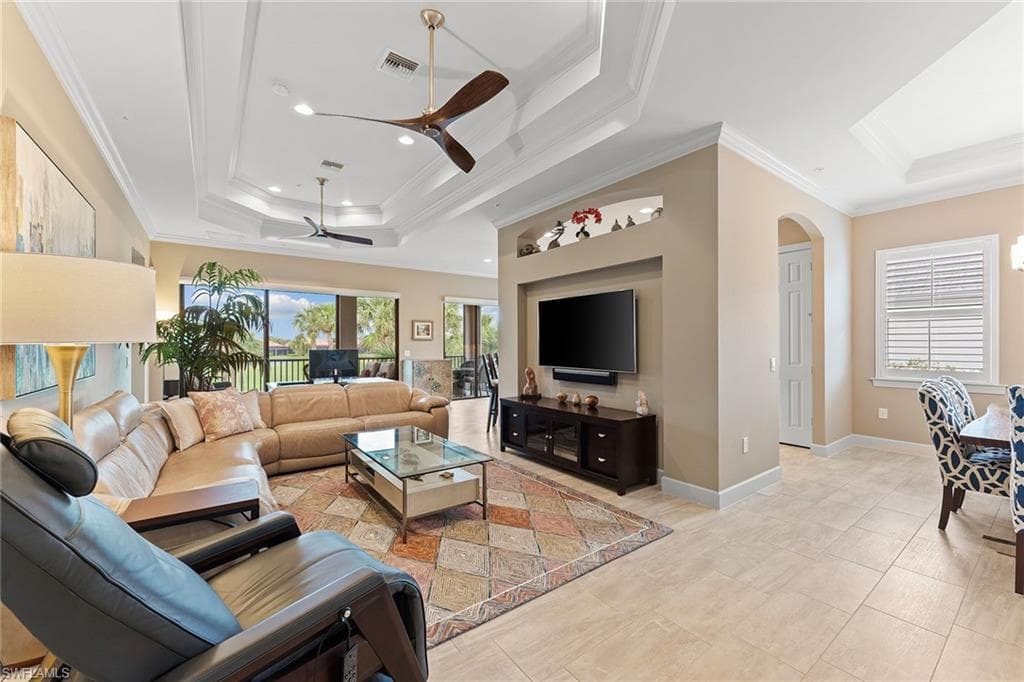 12041 Covent Garden Ct 2202, Naples, FL 34120-8