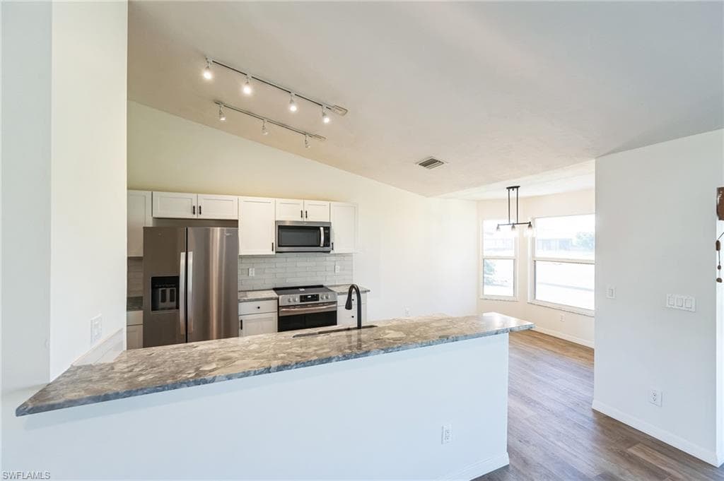 20550 Porthole Ct, Estero, FL 33928-11