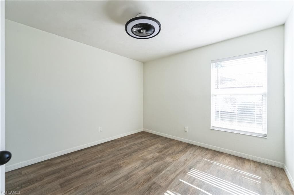20550 Porthole Ct, Estero, FL 33928-21