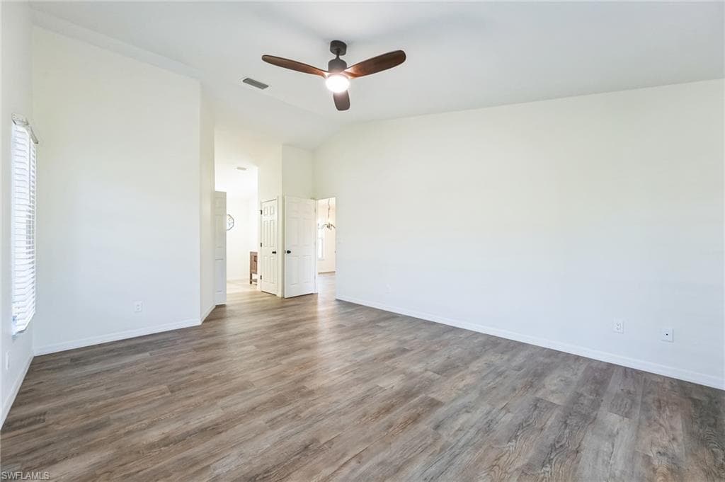 20550 Porthole Ct, Estero, FL 33928-29