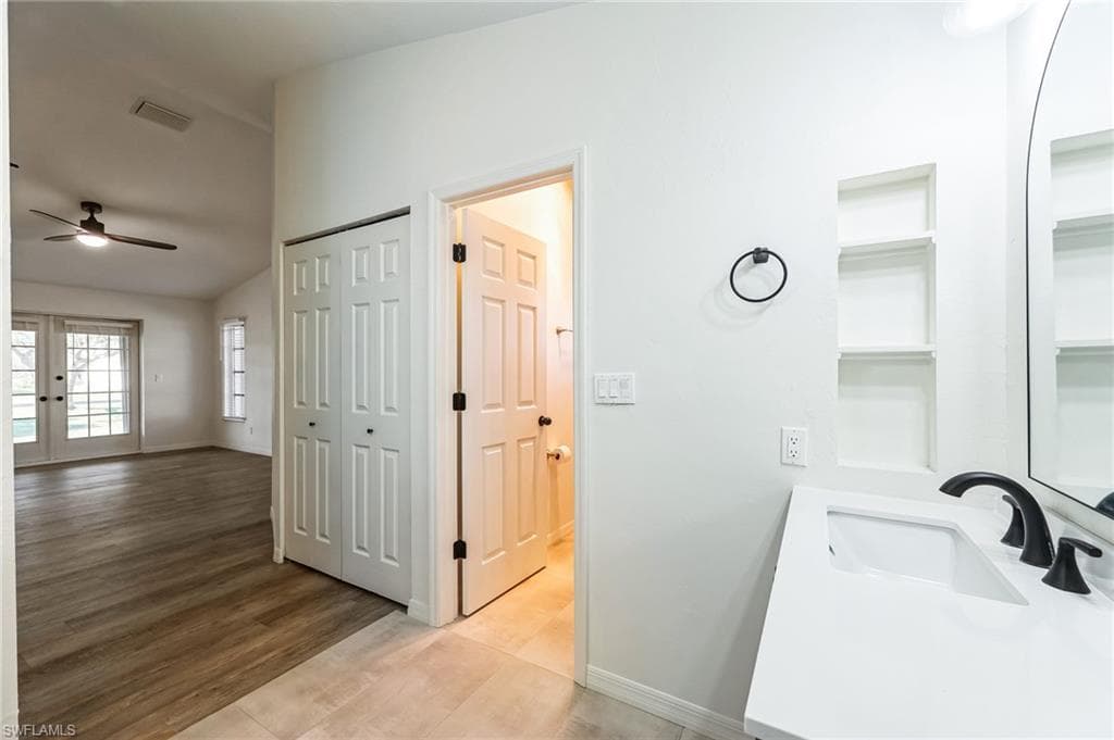 20550 Porthole Ct, Estero, FL 33928-35