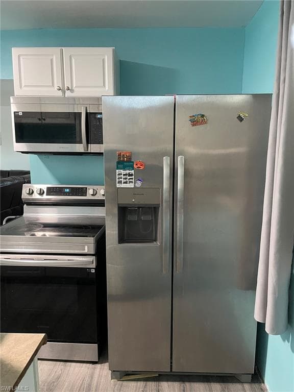3003 3 St SW, Lehigh Acres, FL 33976-8