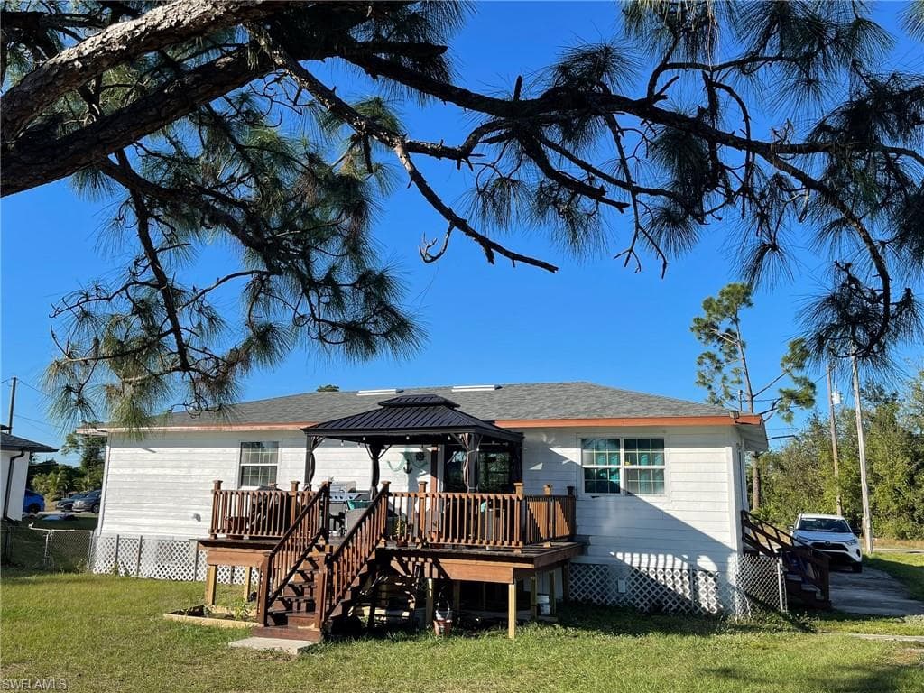 3003 3 St SW, Lehigh Acres, FL 33976-28