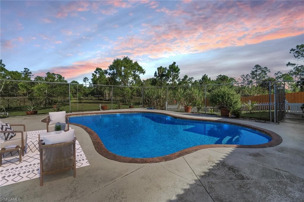 2041 24th Ave NE, Naples, FL 34120-27
