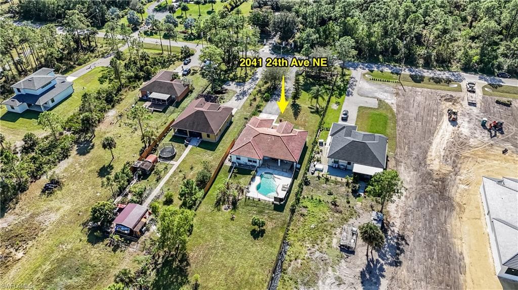 2041 24th Ave NE, Naples, FL 34120-35