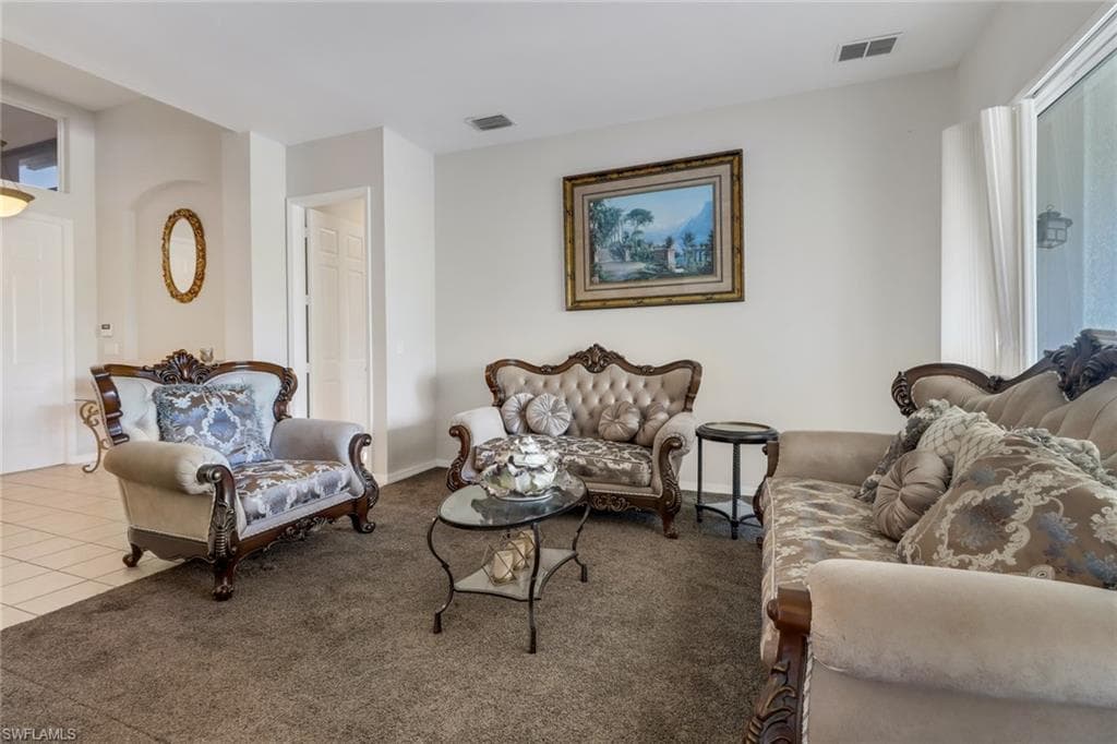 2041 24th Ave NE, Naples, FL 34120-8