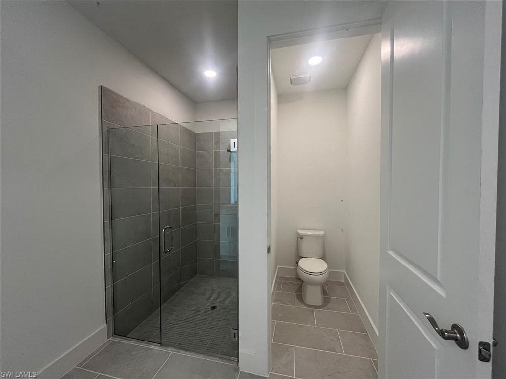 8873 Oceana Way, Naples, FL 34114-6