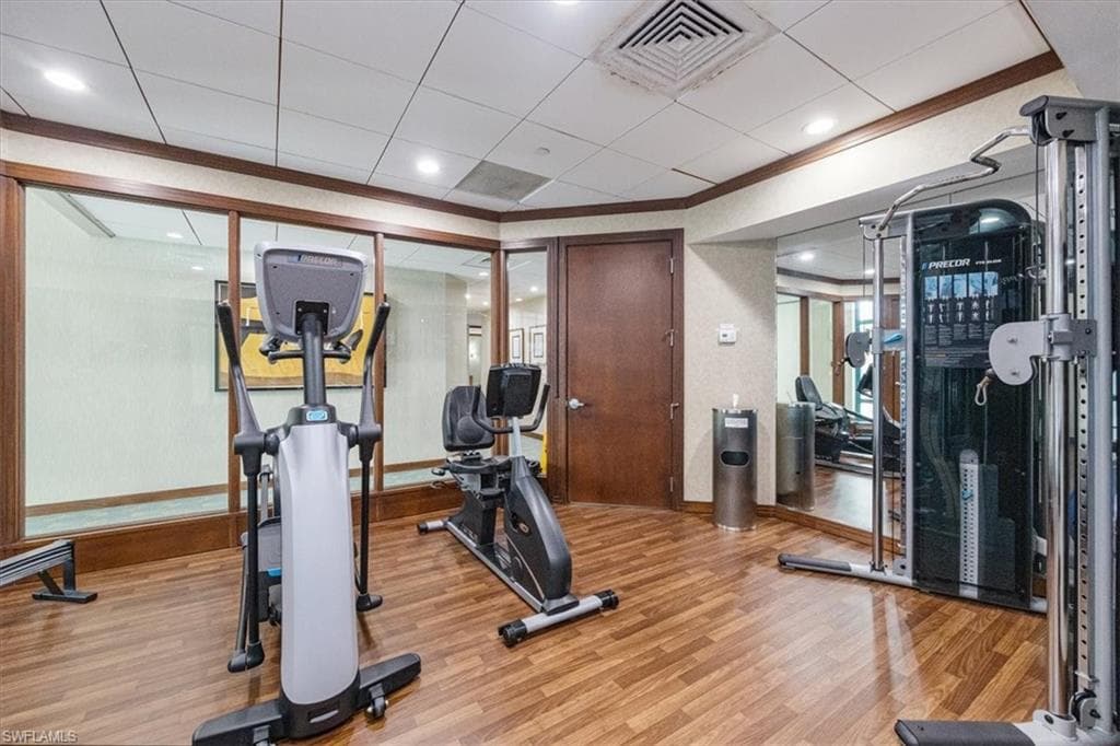 7515 Pelican Bay Blvd 14a, Naples, FL 34108-35