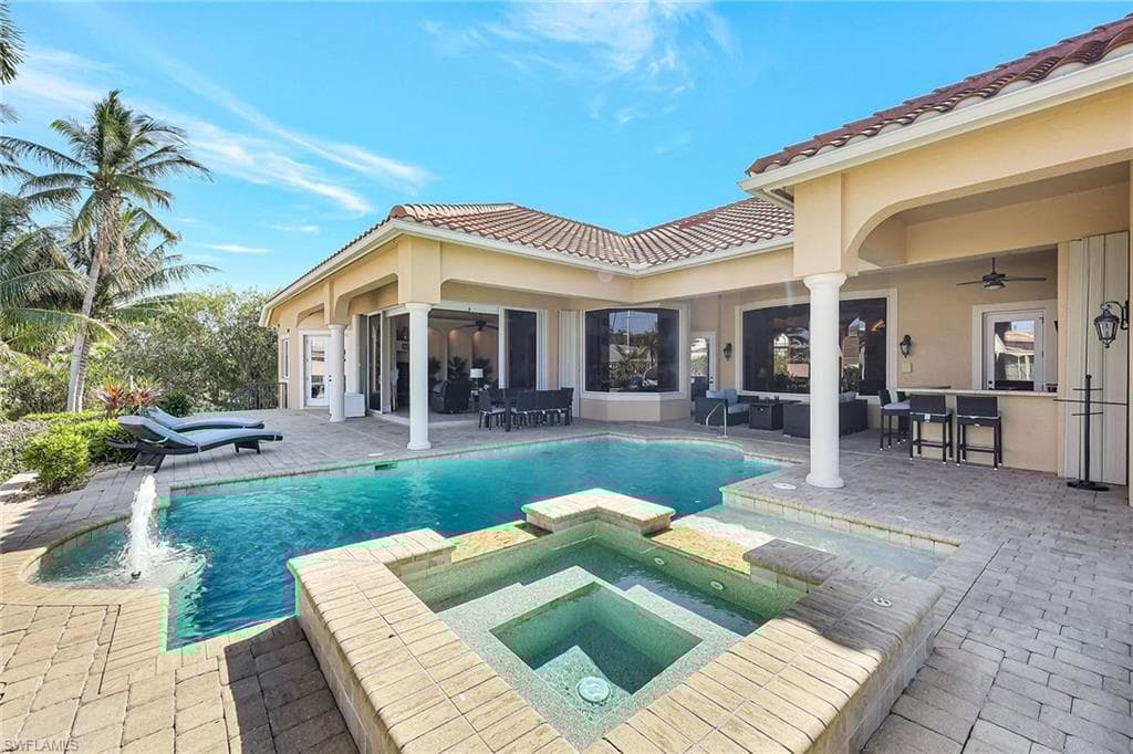 1590 Caxambas Ct, Marco Island, FL 34145-33