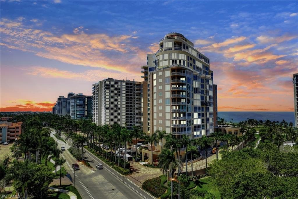 4501 Gulf Shore Blvd N 603, Naples, FL 34103-33