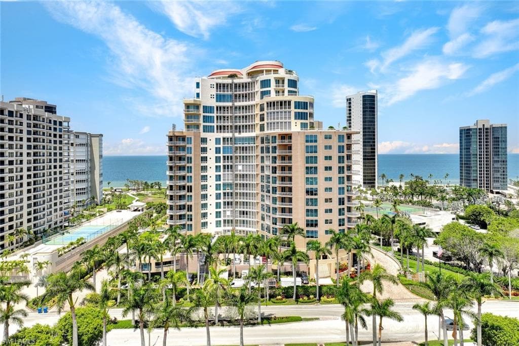 4501 Gulf Shore Blvd N 603, Naples, FL 34103-34
