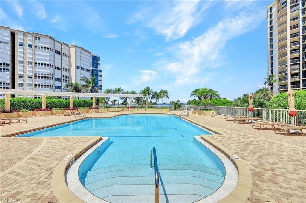 4501 Gulf Shore Blvd N 603, Naples, FL 34103-37