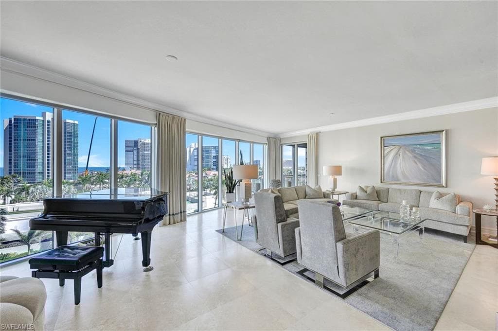 4501 Gulf Shore Blvd N 603, Naples, FL 34103-7