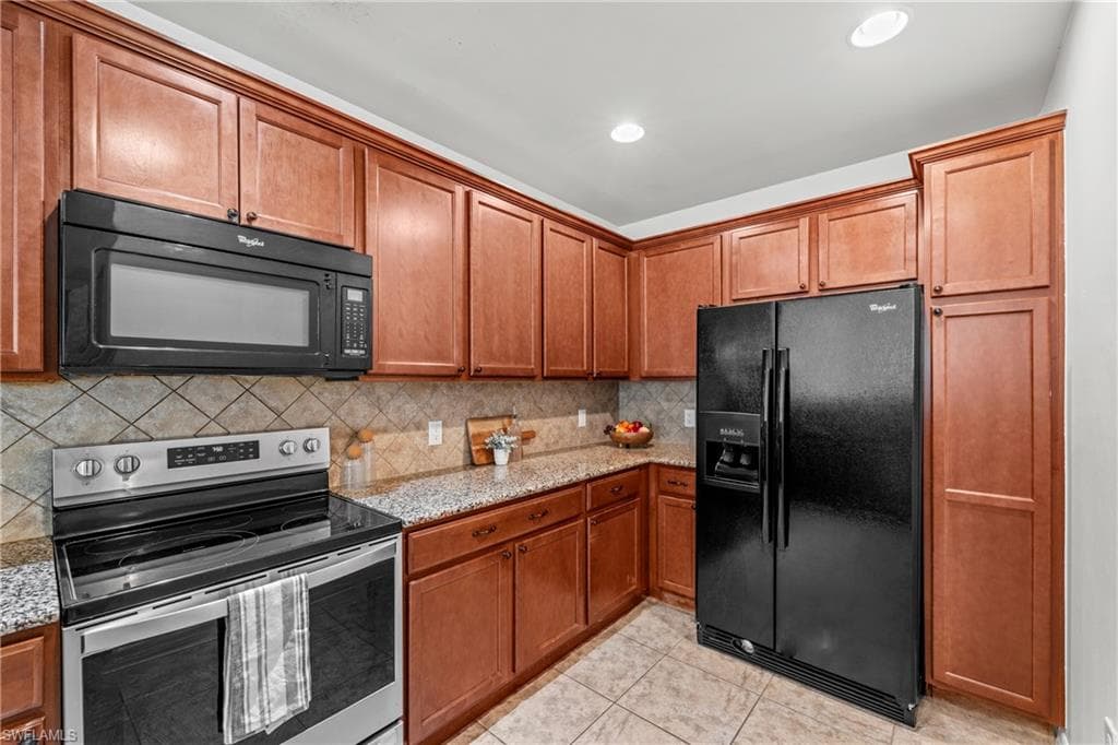 15005 Auk Way, Bonita Springs, FL 34135-9