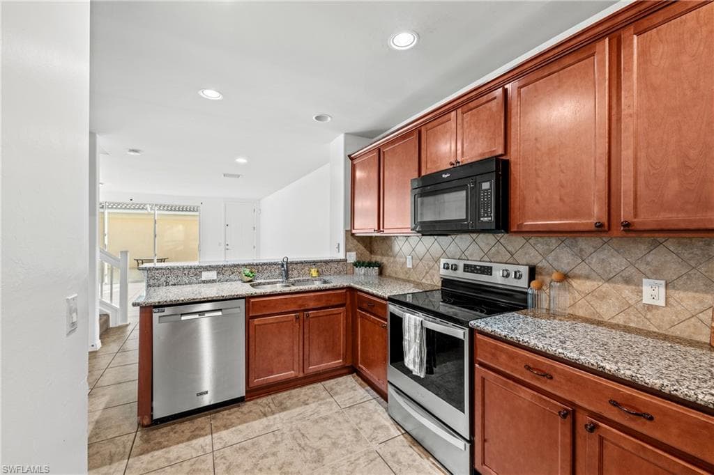 15005 Auk Way, Bonita Springs, FL 34135-11