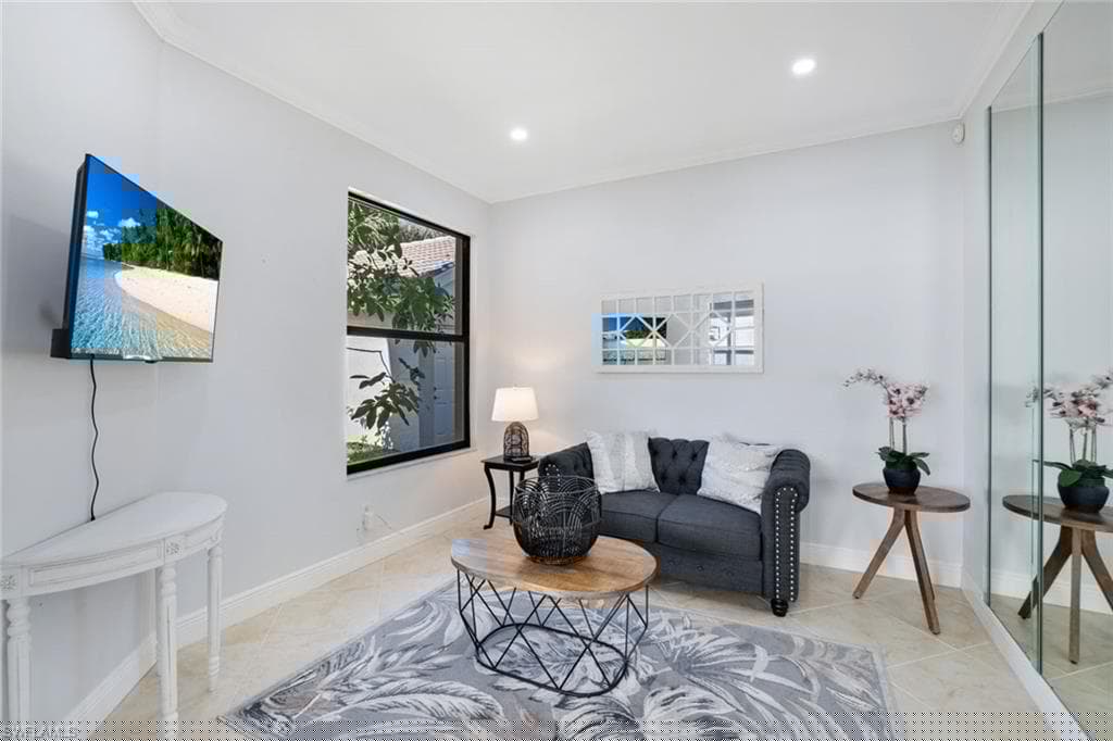 1350 Triandra Ln, Naples, FL 34119-18