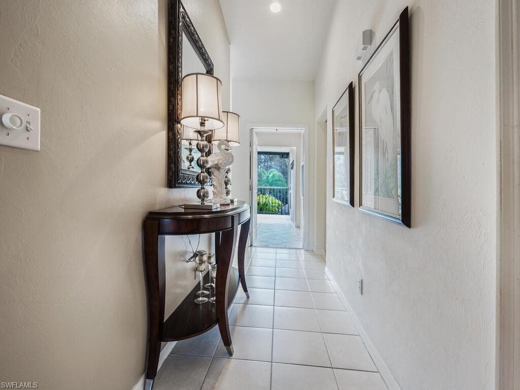 8355 Heritage Links Ct 1623, Naples, FL 34112-9