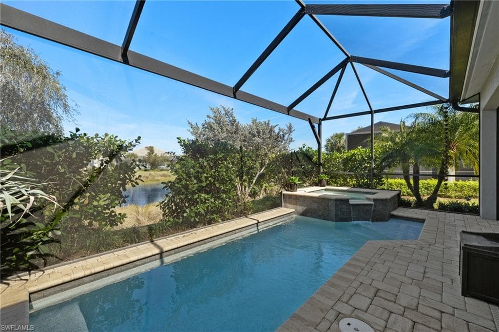 7014 Dominica Dr, Naples, FL 34113-24