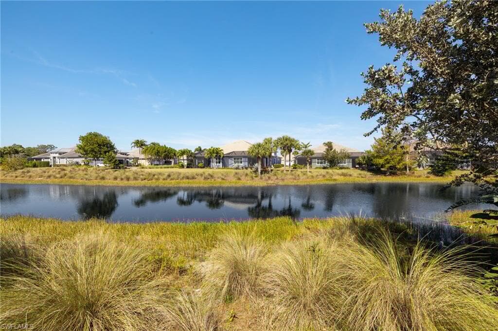 7014 Dominica Dr, Naples, FL 34113-26