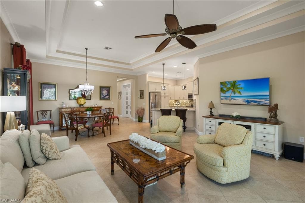 7014 Dominica Dr, Naples, FL 34113-6