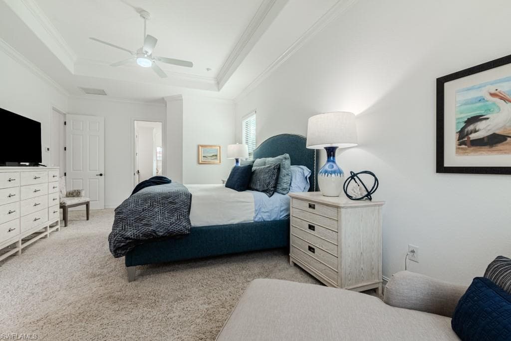 3273 Runaway Ln, Naples, FL 34114-11
