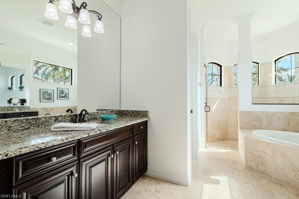 3273 Runaway Ln, Naples, FL 34114-13