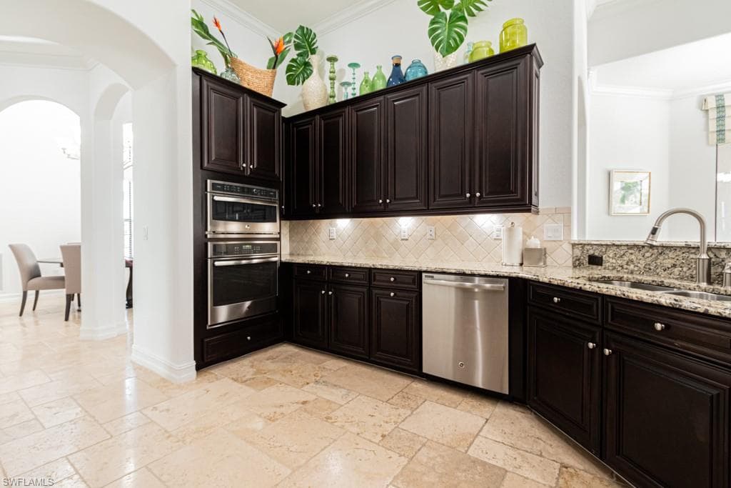 3273 Runaway Ln, Naples, FL 34114-20