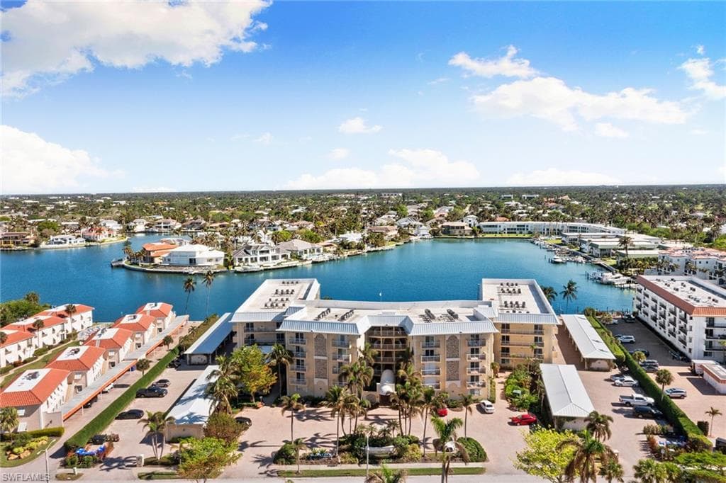 3000 Gulf Shore Blvd N 311, Naples, FL 34103-30