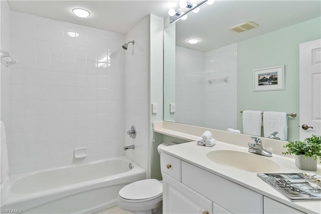 1001 Arbor Lake Dr 1406, Naples, FL 34110-20