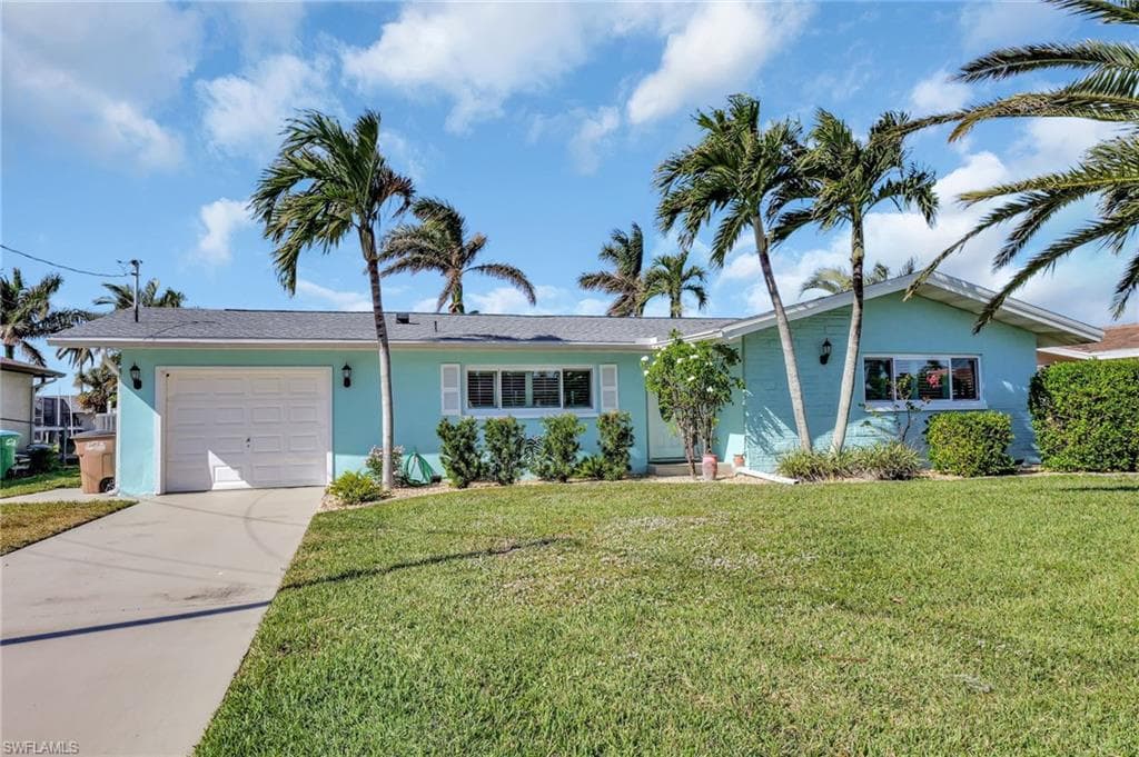 5318 Congo Ct, Cape Coral, FL 33904-7