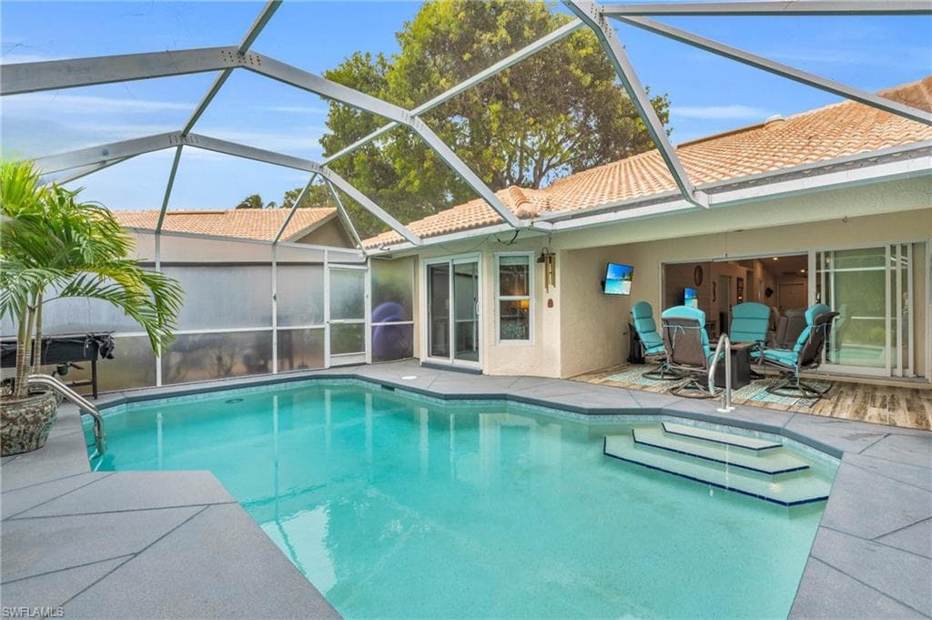 804 Wiggins Bay Dr 22r, Naples, FL 34110-4
