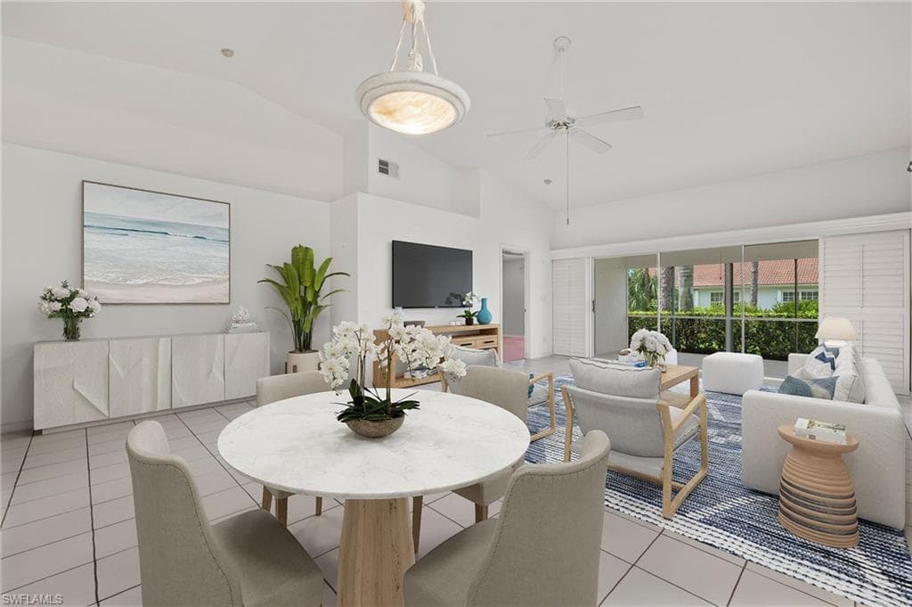 347 Melrose Pl 19, Naples, FL 34104-4