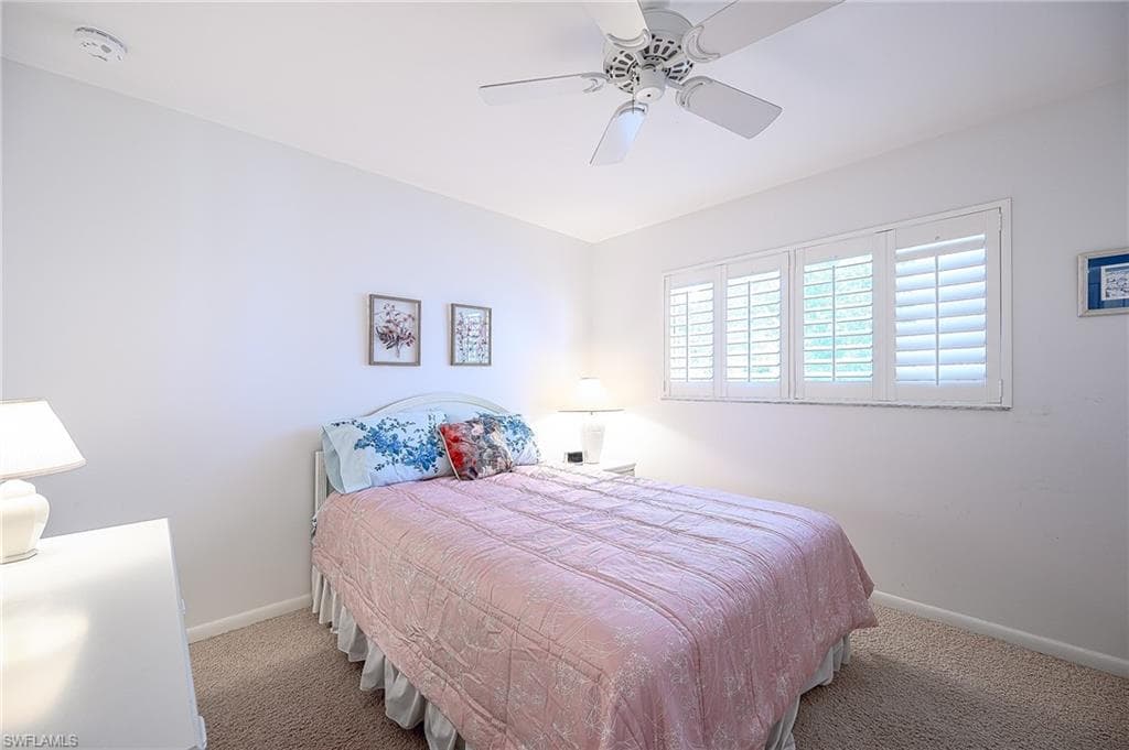 37 High Point Cir E 401, Naples, FL 34103-13