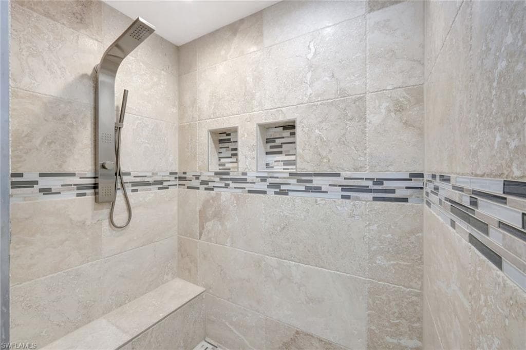 5211 Tamiami Ct, Cape Coral, FL 33904-27
