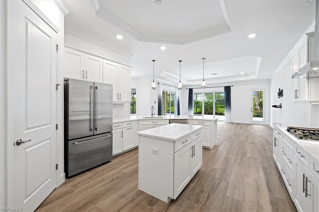 14661 Liesl Ct E, Naples, FL 34109-14