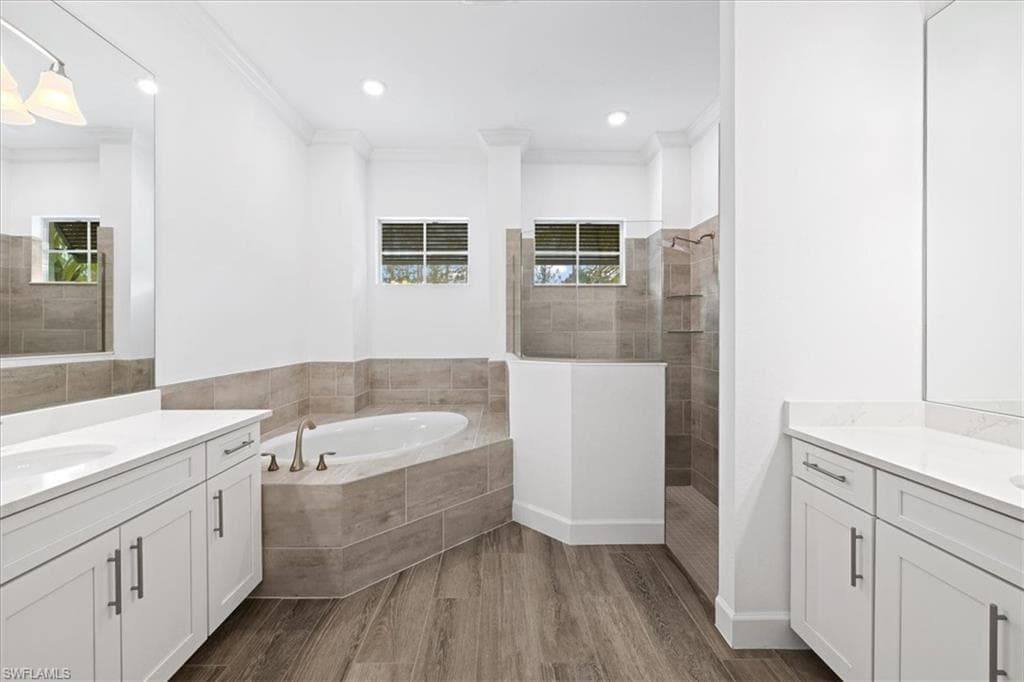 14661 Liesl Ct E, Naples, FL 34109-20