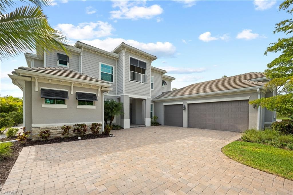 14661 Liesl Ct E, Naples, FL 34109-4