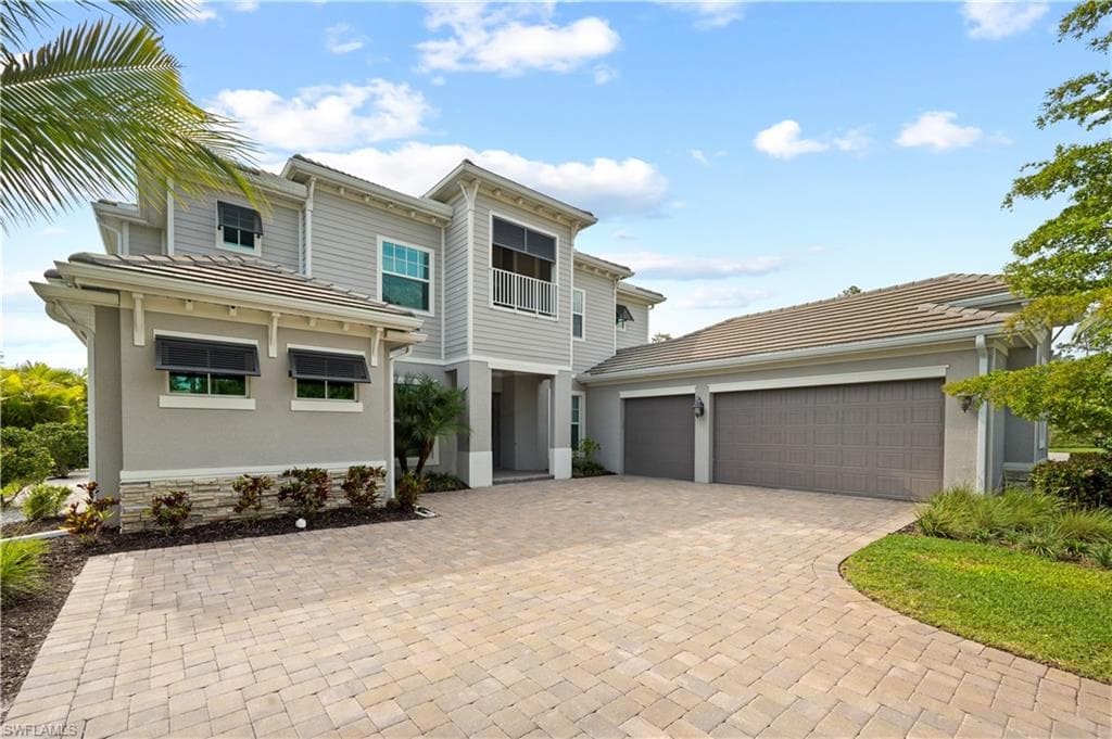 14661 Liesl Ct E, Naples, FL 34109-5