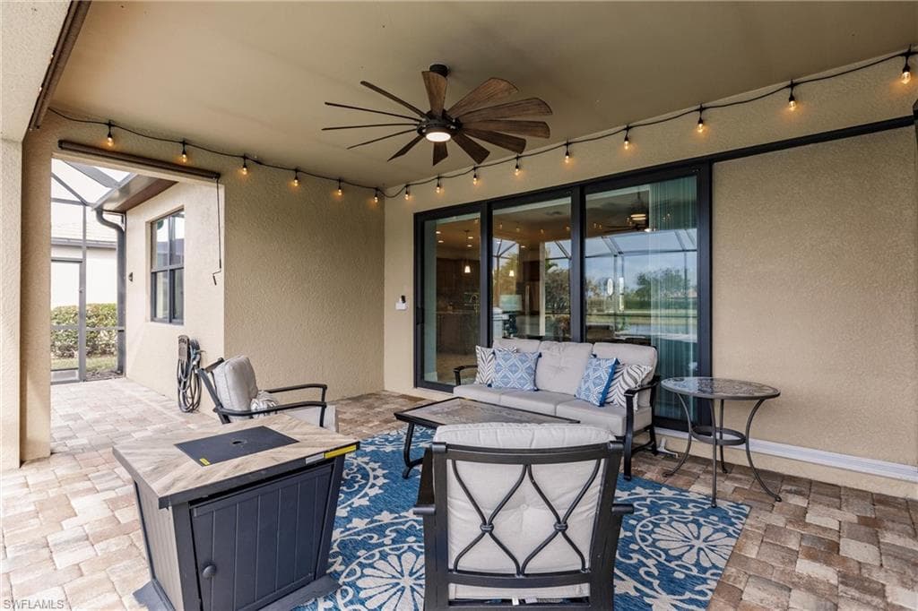 11041 Castlereagh St, Fort Myers, FL 33913-29
