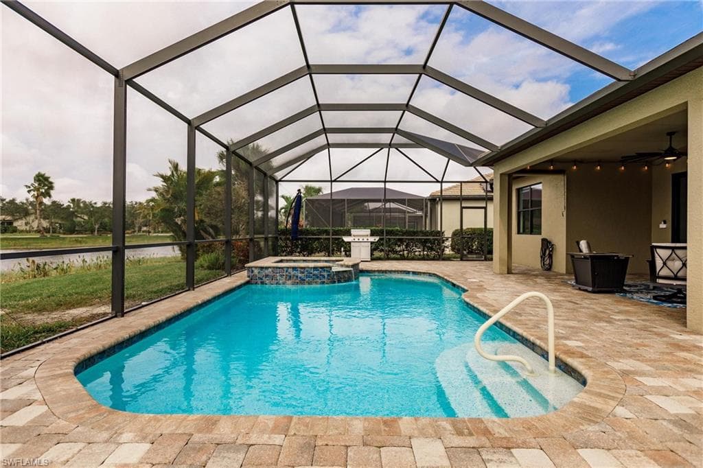 11041 Castlereagh St, Fort Myers, FL 33913-32