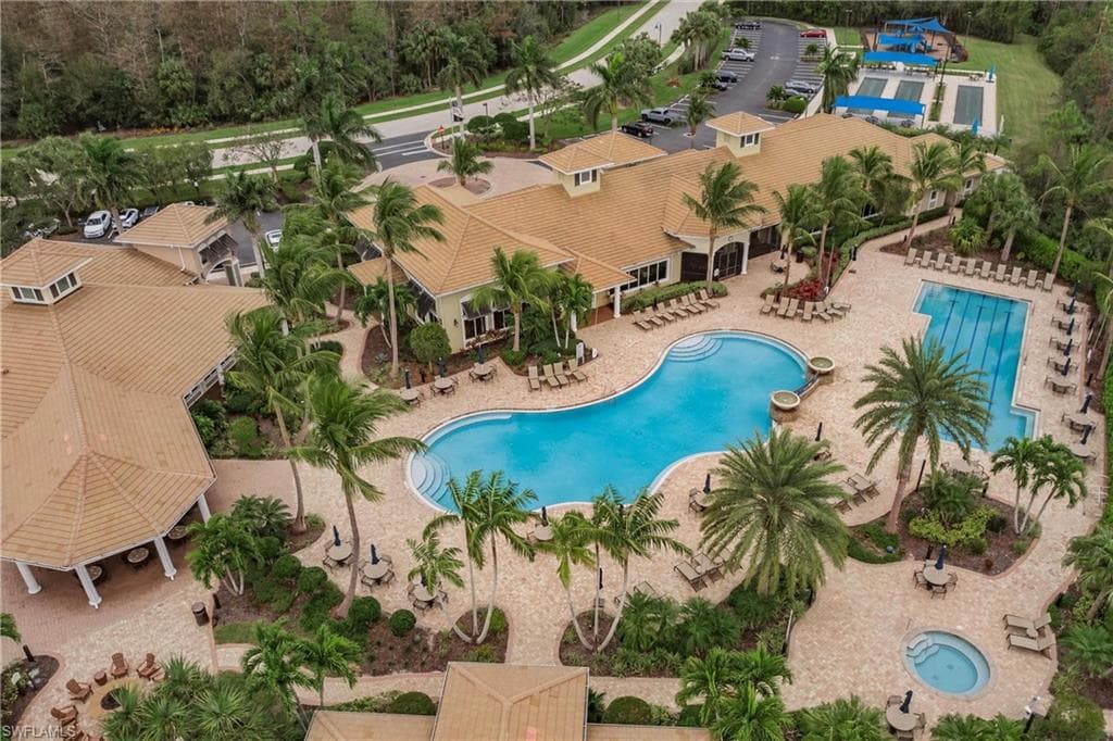 11041 Castlereagh St, Fort Myers, FL 33913-38