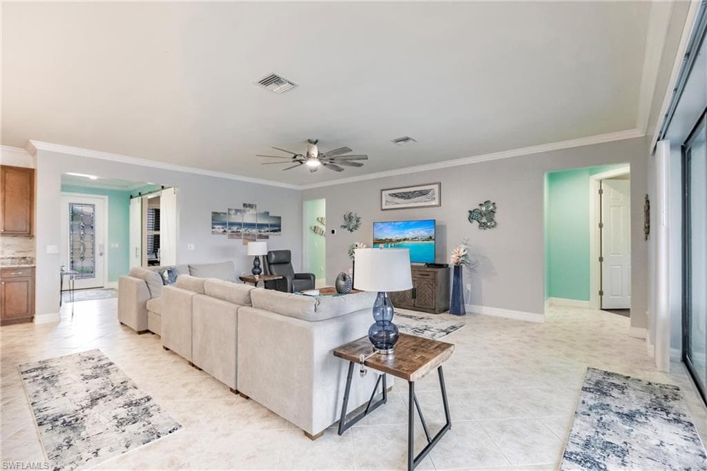 11041 Castlereagh St, Fort Myers, FL 33913-8